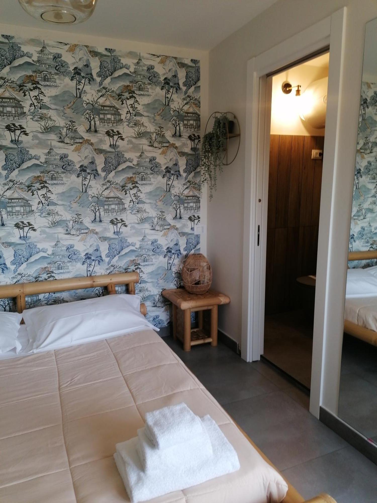 Le Boutique Luxury Rooms Diffused In Historic Center 피우미치노 외부 사진