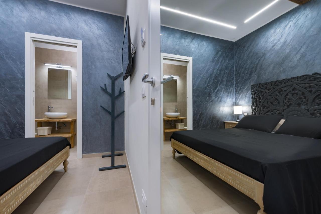 Le Boutique Luxury Rooms Diffused In Historic Center 피우미치노 외부 사진